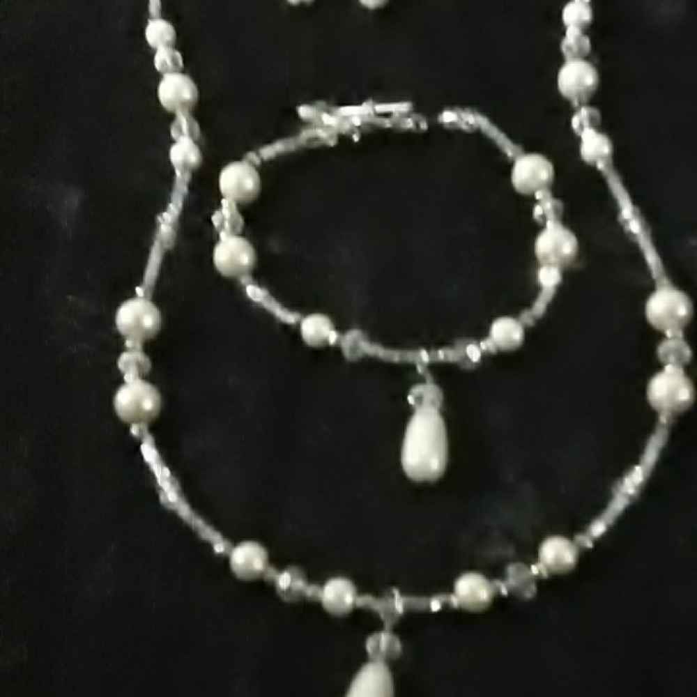 Necklace set